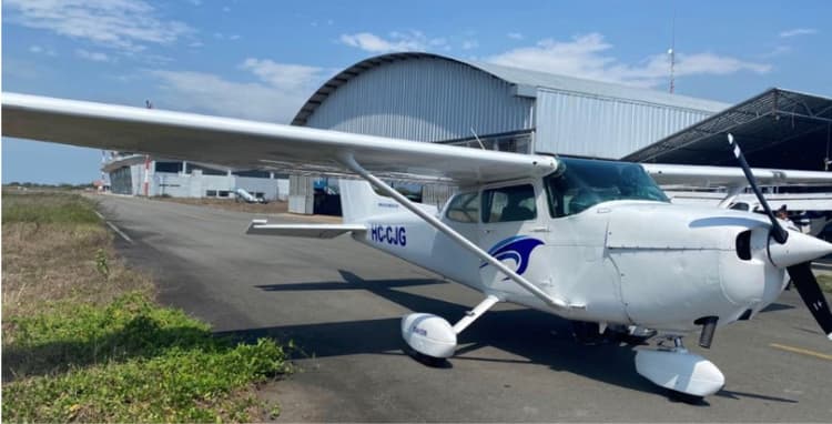 Cessna 152 (3)